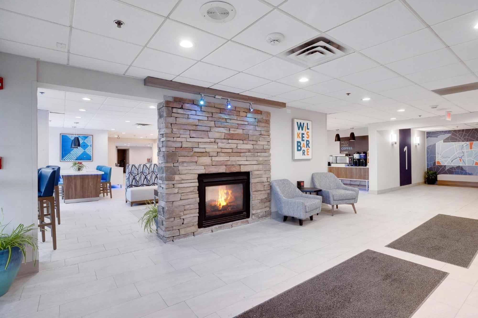 Holiday Inn Express Wilkes Barre East By Ihg Exteriér fotografie